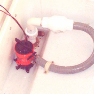 fish_box_pump_005.jpg
