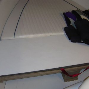 FRONT_AUX_CUSHION.JPG
