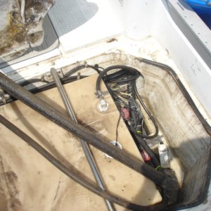 Gas_Tank_view_3_with_Rule_on_sender.jpg