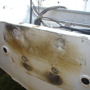 Original_transom_plate_removed_no_damage.JPG