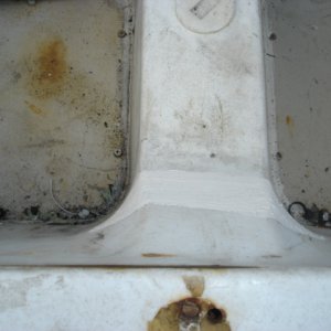 Top_view_of_transom_plastic_weld_view_1.JPG