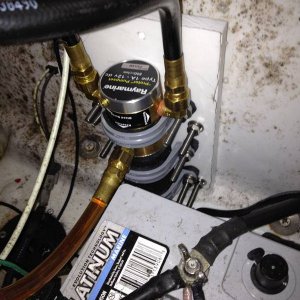 Autopilot_pump.JPG