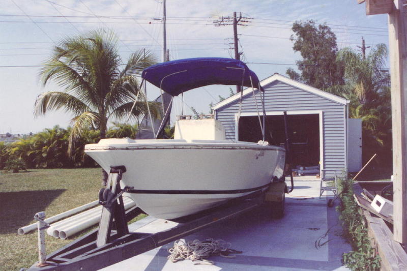 1 Robalo 20 before.jpg