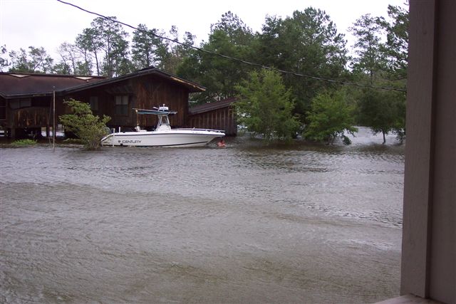 HurricaneKatrina001.jpg