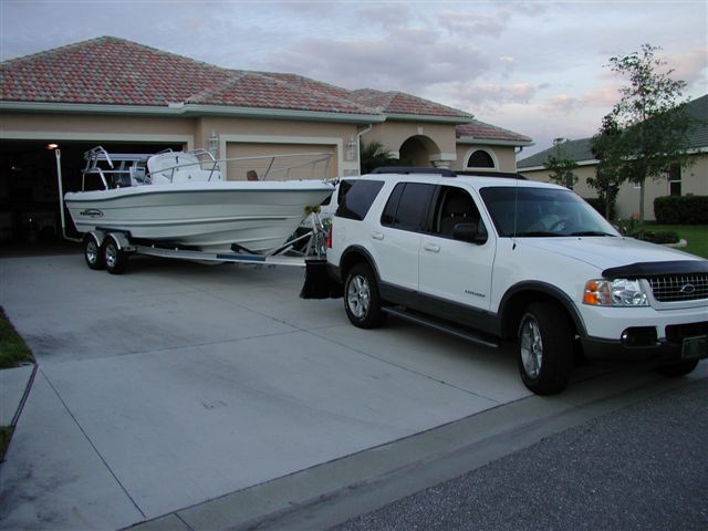 Son_backing_boat_into_garage_for_the_1st_time_4_19_2005_1.jpg