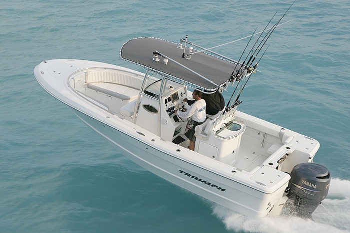 sport-fishing-boat-outboard-center-console-boat-t-top-165992.jpg