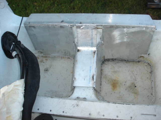 Top_view_new_transom_plate_pre_mounted.jpg